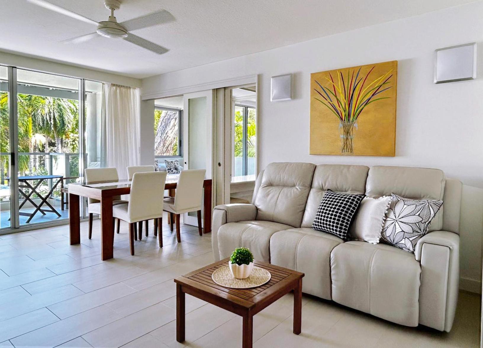 Palm Cove Beachside Apartments - Pool And Garden Views Екстериор снимка